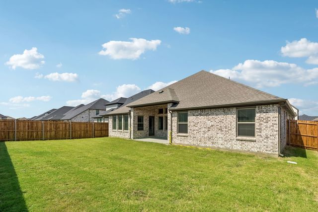 1247 Treasure Woods Lane, Lavon, TX 75166