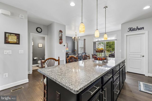 16655 DANRIDGE MANOR DR, Woodbridge, VA 22191