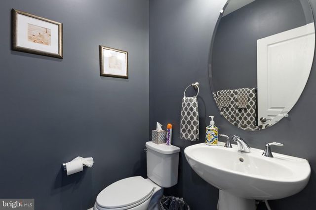 16655 DANRIDGE MANOR DR, Woodbridge, VA 22191
