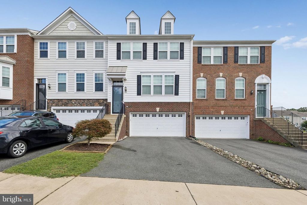 16655 DANRIDGE MANOR DR, Woodbridge, VA 22191