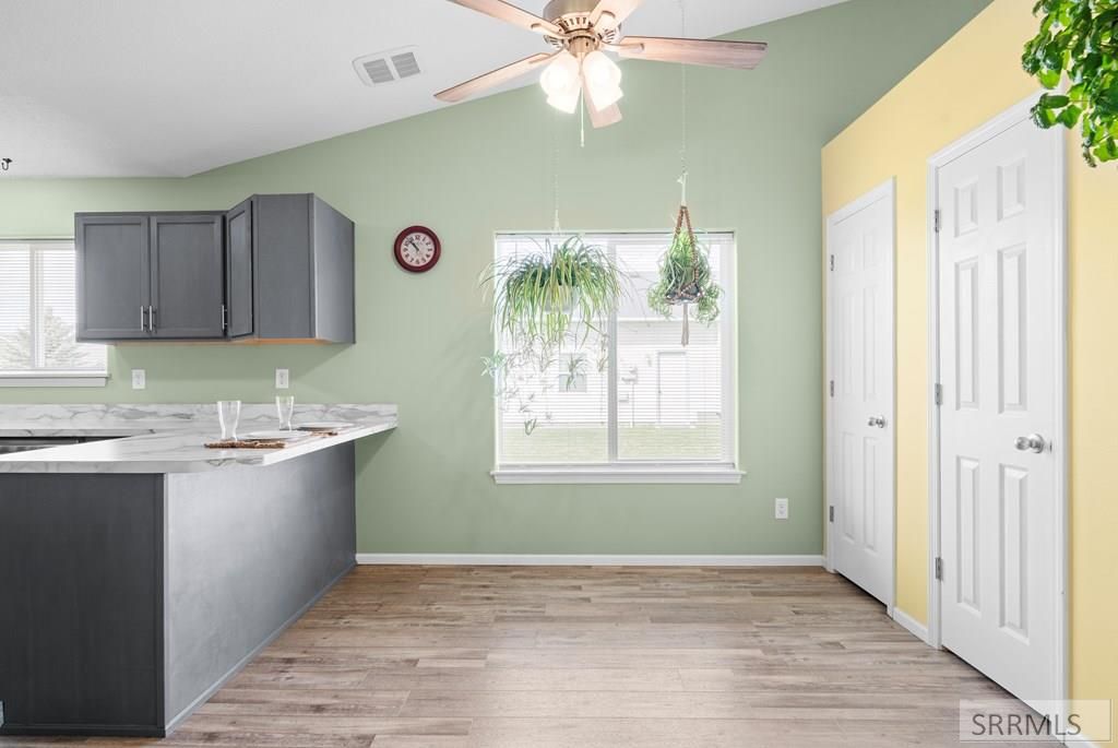 Image 16 of property listing at 2851 E Chasewood Drive, Ammon, ID 83406