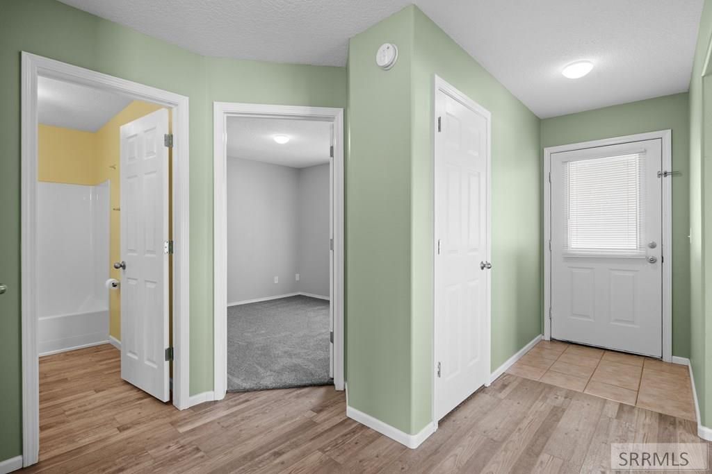 Image 28 of property listing at 2851 E Chasewood Drive, Ammon, ID 83406