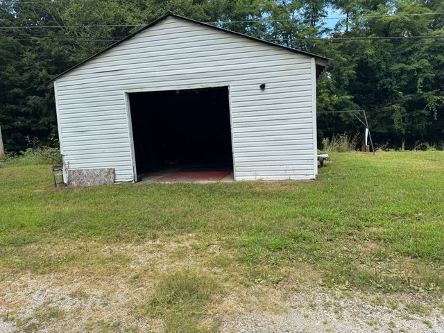 605 Tullahoma Hwy, Estill Springs, TN 37330