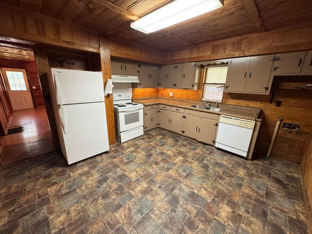 605 Tullahoma Hwy, Estill Springs, TN 37330