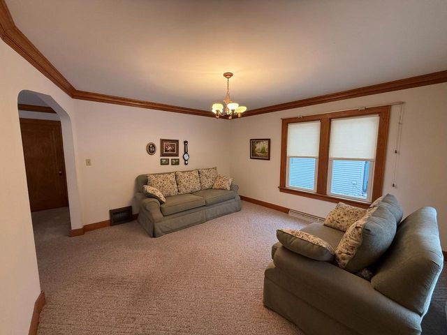 124 E RANDALL STREET, Shawano, WI 54166