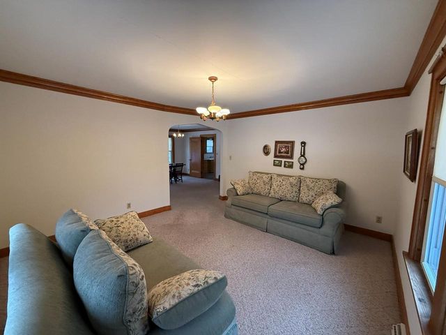 124 E RANDALL STREET, Shawano, WI 54166