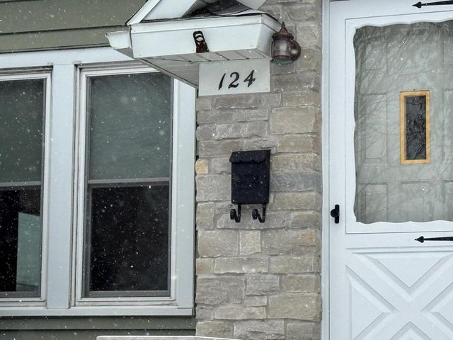 124 E RANDALL STREET, Shawano, WI 54166