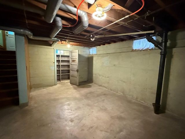 124 E RANDALL STREET, Shawano, WI 54166