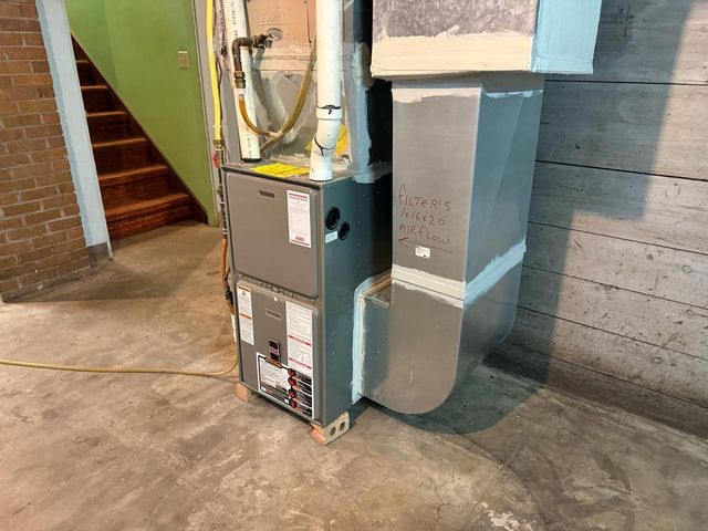 124 E RANDALL STREET, Shawano, WI 54166