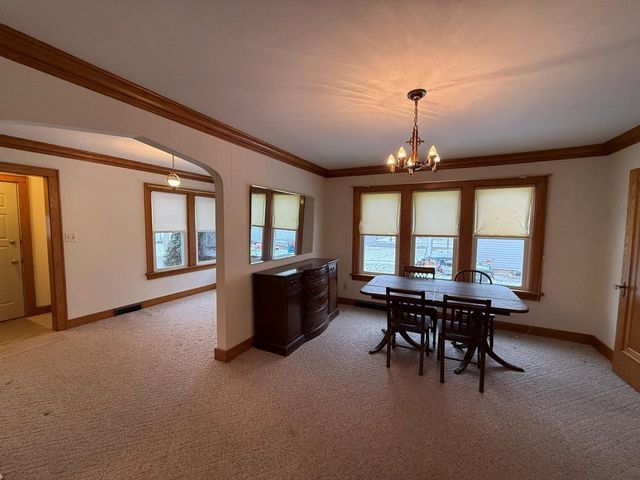 124 E RANDALL STREET, Shawano, WI 54166