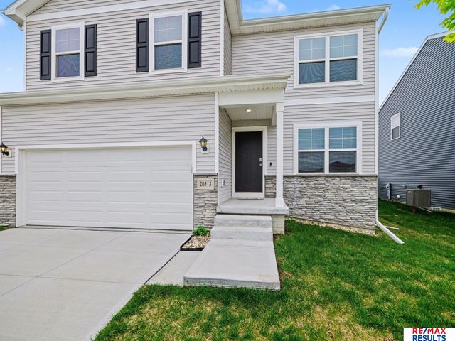 20513 Swallowtail Street, Gretna, NE 68028