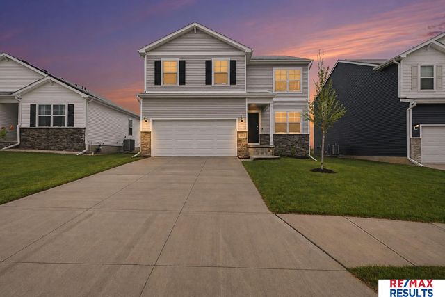 20513 Swallowtail Street, Gretna, NE 68028
