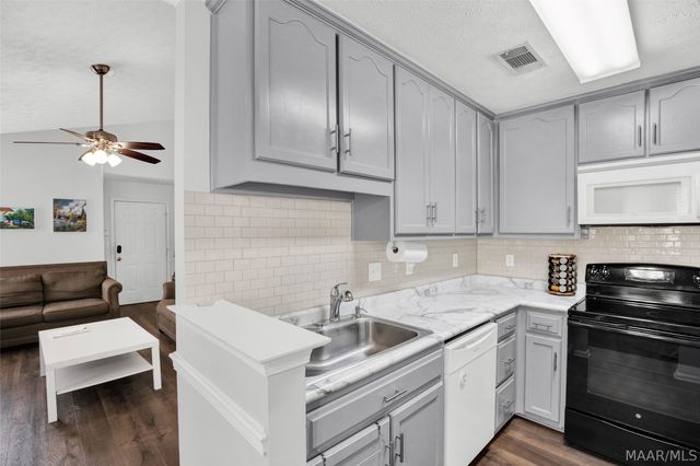 317 Brownwood Court, Montgomery, AL 36117