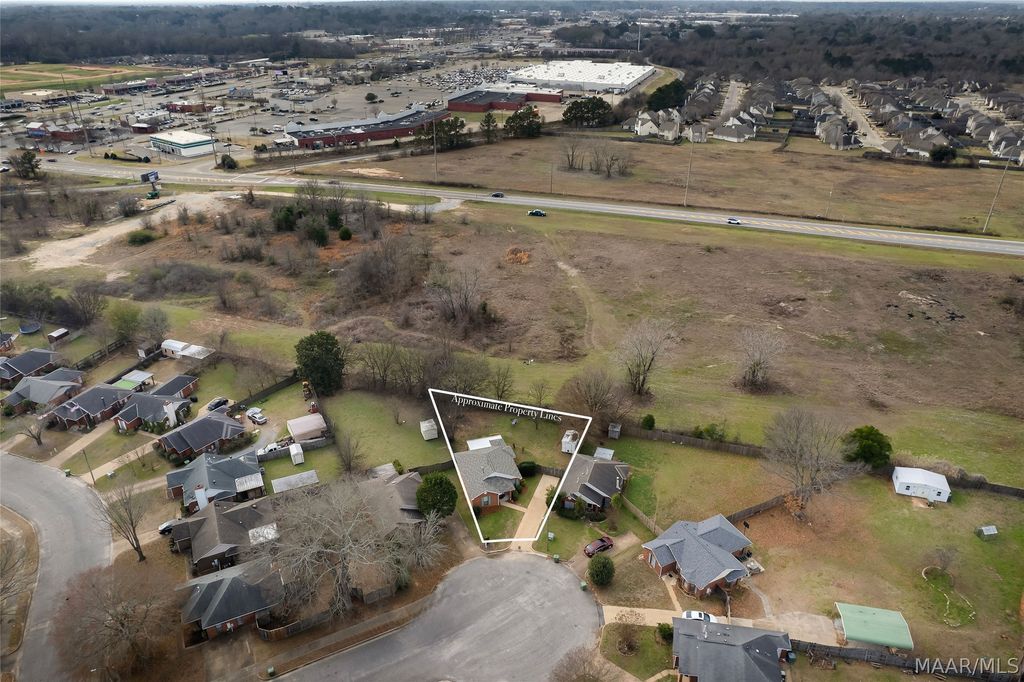 317 Brownwood Court, Montgomery, AL 36117