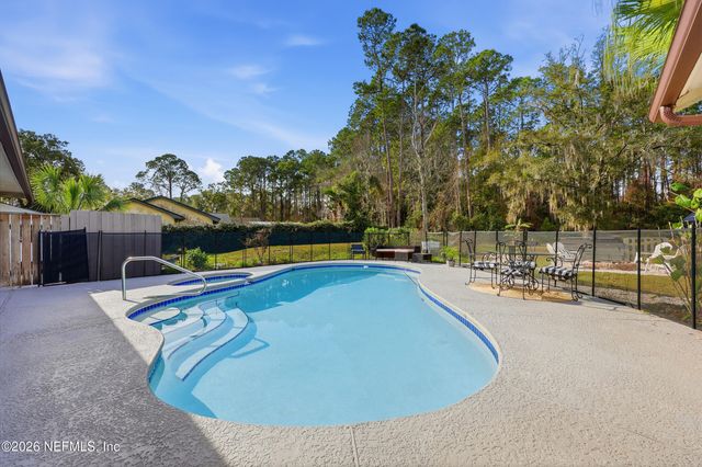 1474 LAKEWOOD Drive, St. Johns, FL 32259