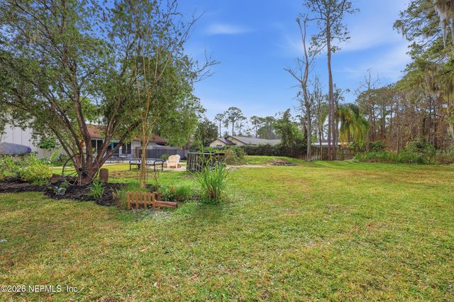 1474 LAKEWOOD Drive, St. Johns, FL 32259