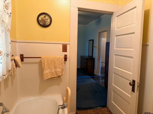 507 Neches, Jacksonville, TX 75766