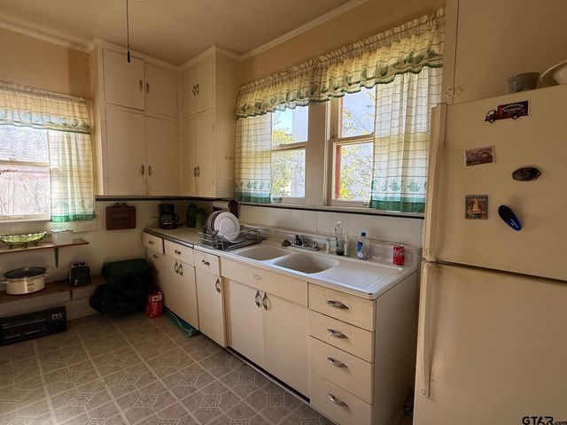 507 Neches, Jacksonville, TX 75766