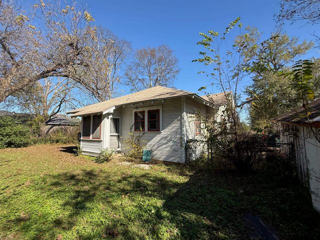 507 Neches, Jacksonville, TX 75766