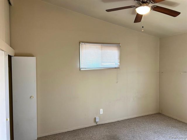 14500 Northfield Boulevard, Oak Park, MI 48237