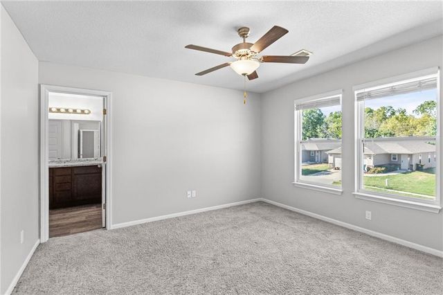 21317 W 215th Street, Spring Hill, KS 66083
