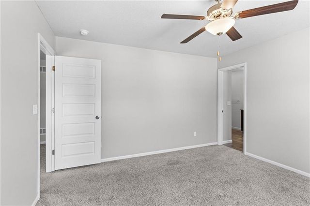 21317 W 215th Street, Spring Hill, KS 66083