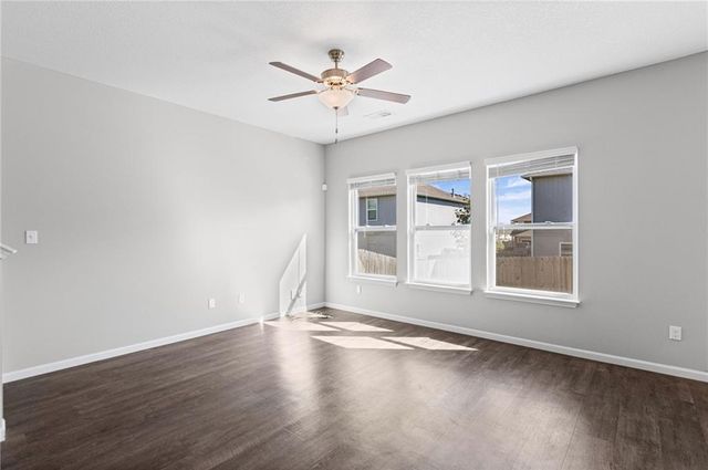 21317 W 215th Street, Spring Hill, KS 66083