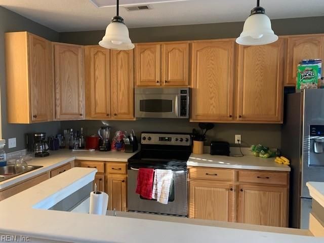 3818 Magwood CT, Virginia Beach, VA 23462