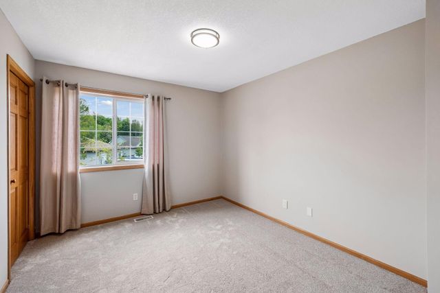4205 Walnut Road, Saint Bonifacius, MN 55375