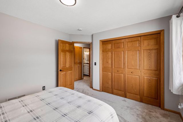 4205 Walnut Road, Saint Bonifacius, MN 55375