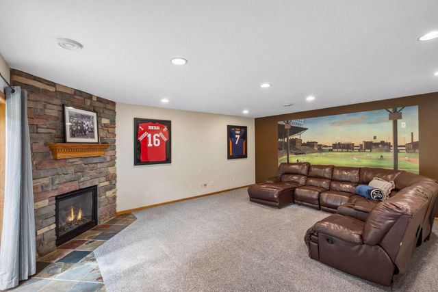 4205 Walnut Road, Saint Bonifacius, MN 55375