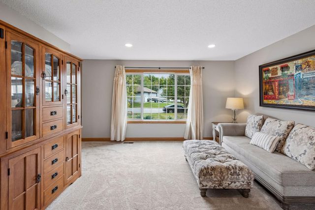 4205 Walnut Road, Saint Bonifacius, MN 55375