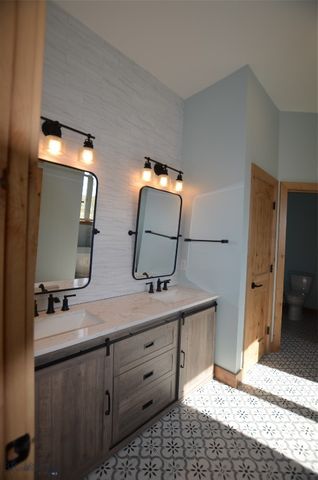 430 Ten Peaks Drive, Dillon, MT 59725