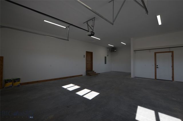 430 Ten Peaks Drive, Dillon, MT 59725