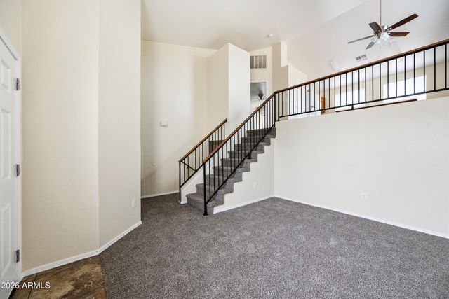 5190 W Saragosa Street, Chandler, AZ 85226