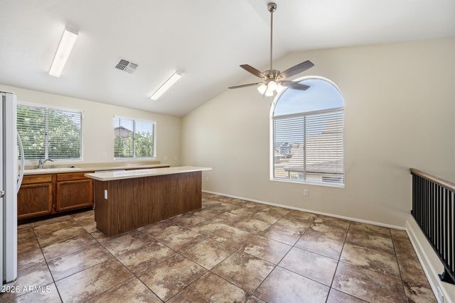 5190 W Saragosa Street, Chandler, AZ 85226
