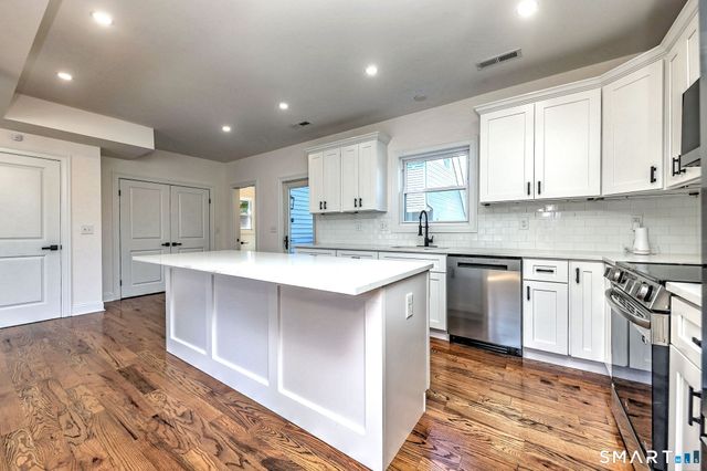 68 Morris Street, Hamden, CT 06517