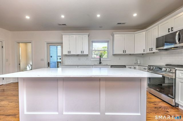 68 Morris Street, Hamden, CT 06517