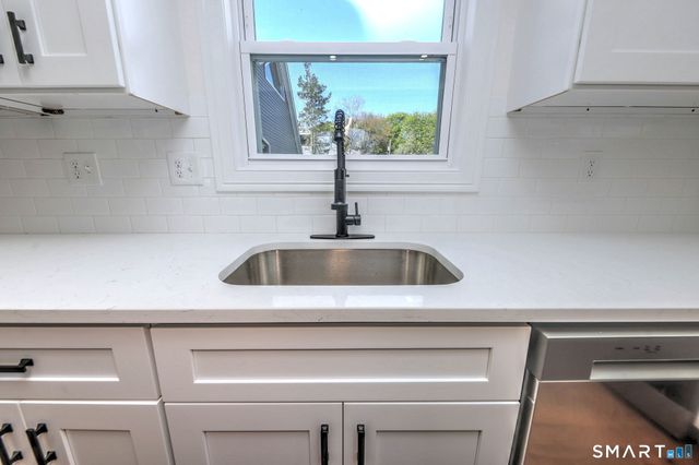 68 Morris Street, Hamden, CT 06517