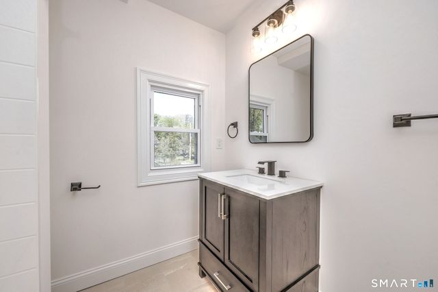 68 Morris Street, Hamden, CT 06517