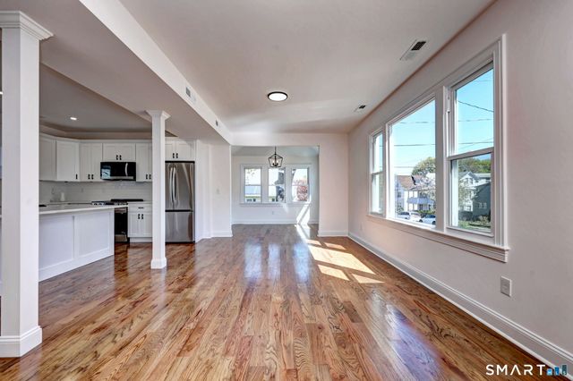 68 Morris Street, Hamden, CT 06517