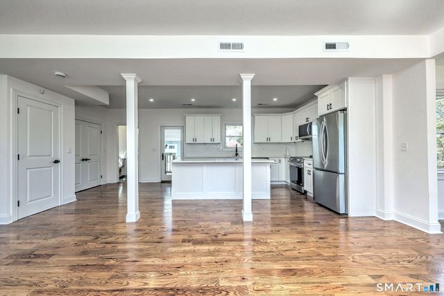 68 Morris Street, Hamden, CT 06517