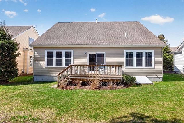 22 Weathervane, Plymouth, MA 02360