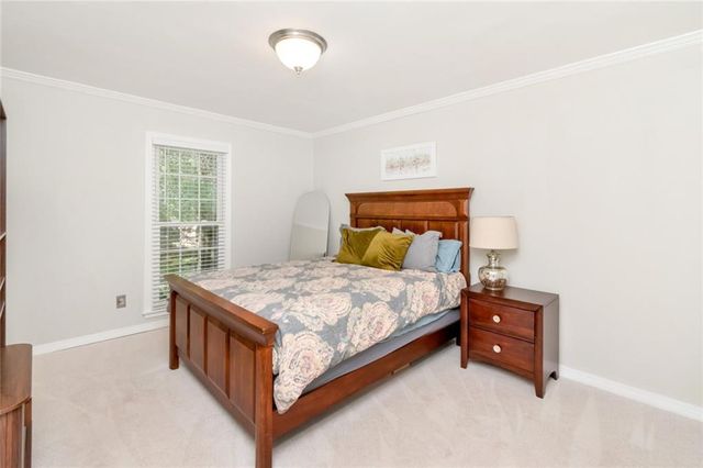 6221 Burntwood Drive N, Mobile, AL 36609