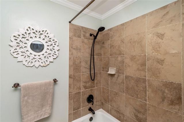 6221 Burntwood Drive N, Mobile, AL 36609
