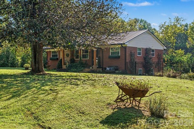 854 Victory Grove Church Road, Lincolnton, NC 28092