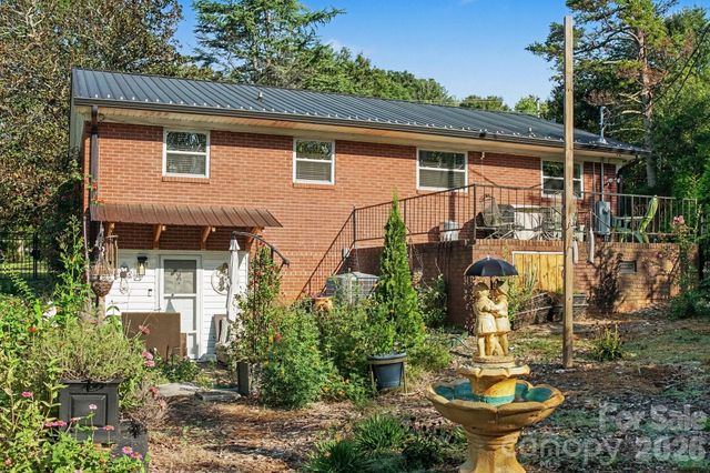 854 Victory Grove Church Road, Lincolnton, NC 28092