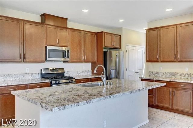 6629 Dome Rock Street, North Las Vegas, NV 89084