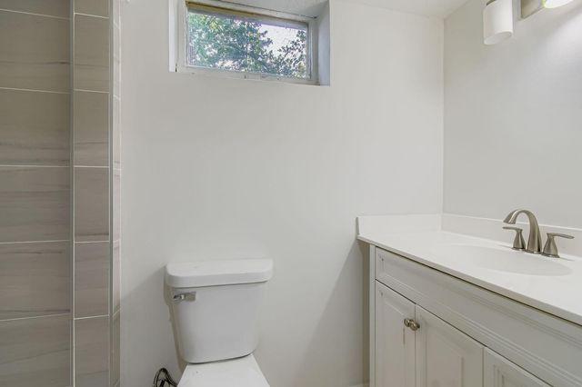 6807 Quail Avenue N, Brooklyn Center, MN 55429