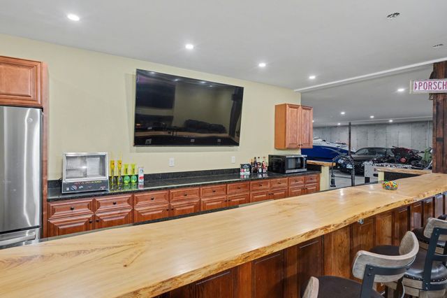 231 Smith Hill Road, Franklin, NH 03235